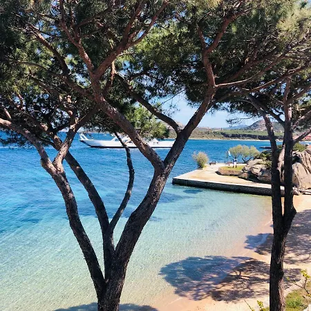 Blumarine Bed & Breakfast Palau