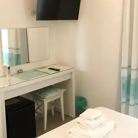 Blumarine Bed & Breakfast Palau