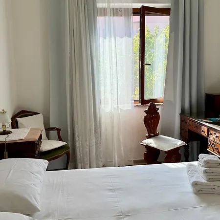 Blumarine Bed & Breakfast